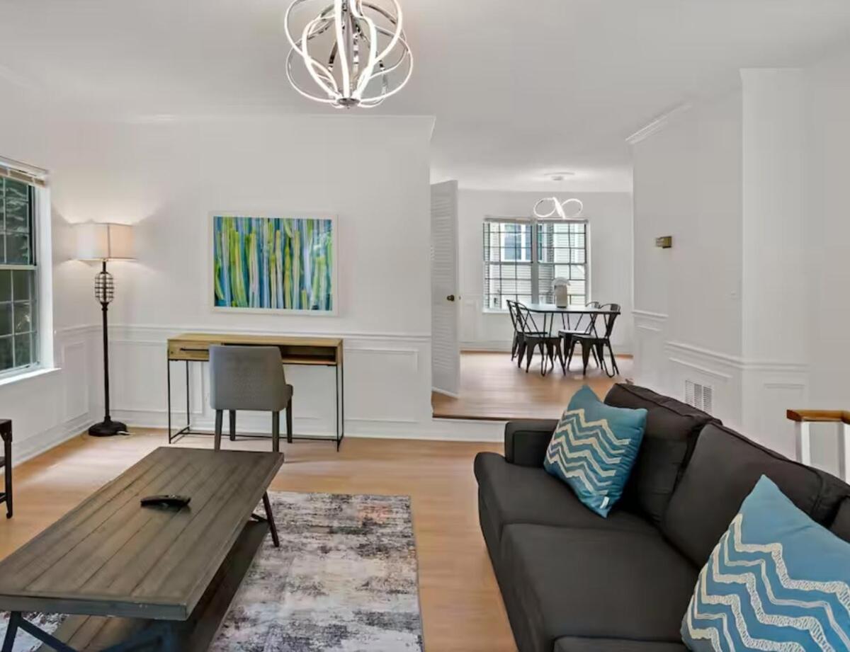 Havenly Homes Dmv Arlington Quarto foto